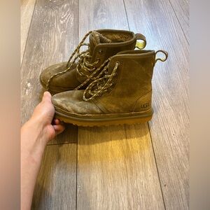 NEW Ugg Neumel Burnt Olive Green Suede Women's Boots W 5